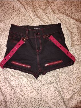 Hot Topic Black Canvas Shorts with Red Straps And Decorative Zippers